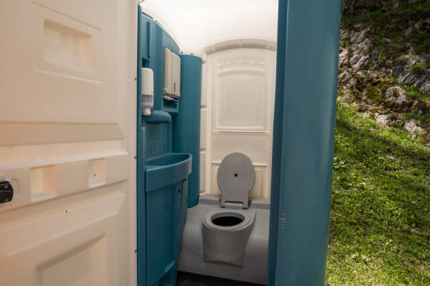 Best High-end porta potty rental  in Belle, WV